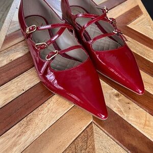 Sam Edelman Glossy Red Strappy flats